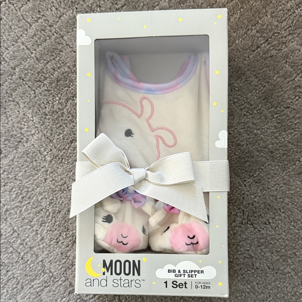 Baby Bib & Slipper Set - White and Pink